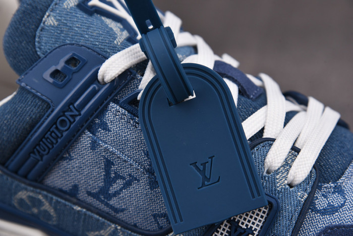 LVT SNEAKERS