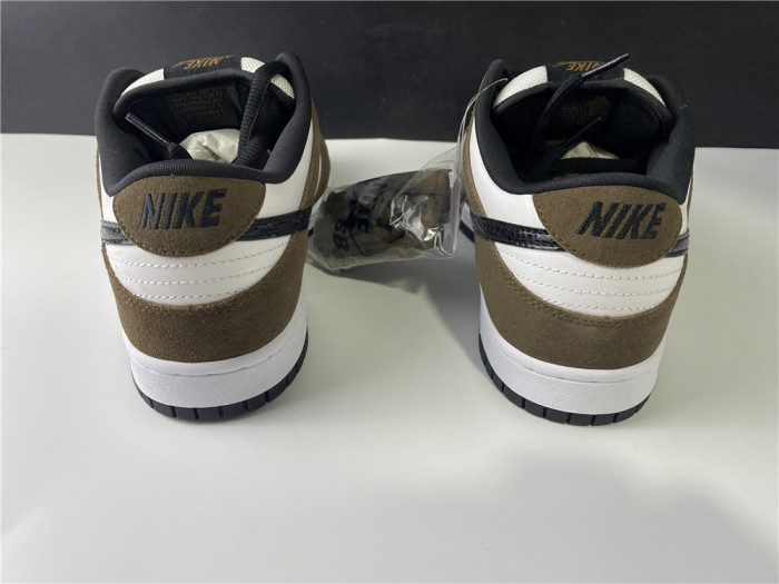 Nike DUNK LOW PRO SB 