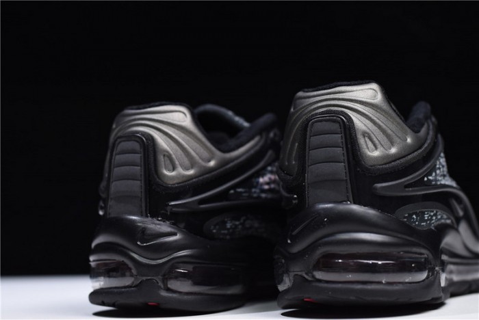 Skepta x Nike Air Max Deluxe AQ9945-001