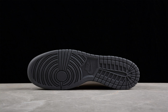 Nike SB Dunk Low 854866-002