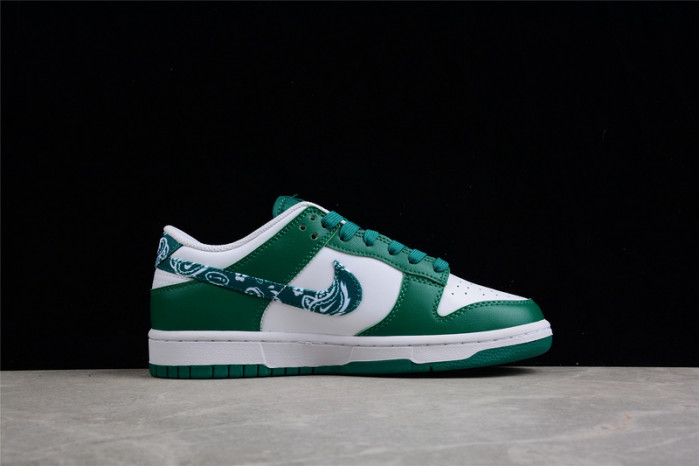 NIKE SB DUNK LOW “GREEN PAISLEY ” DH4401-102
