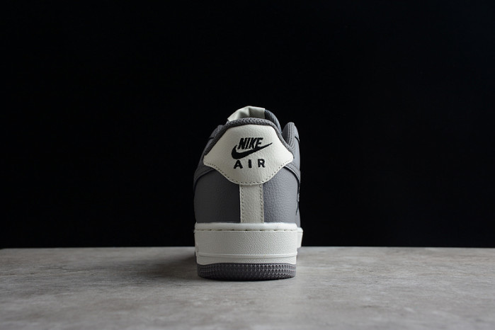 Nike Air Force 1 DY2351 100