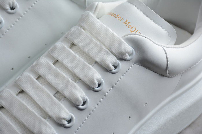 ALEXANDER MCQUEEN SNEAKERS MC-11