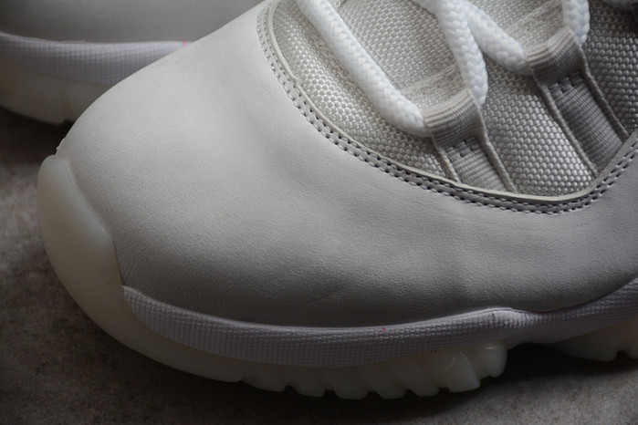 Air Jordan 11 Platinum Tint 378037-016