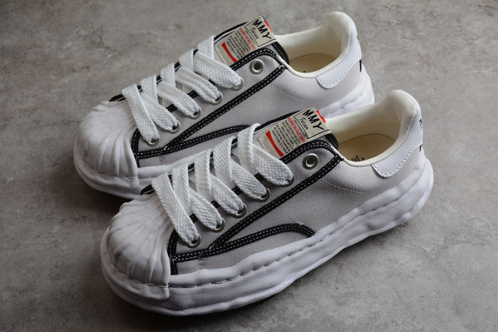 Ma*s*n mihara yasuhiro sneaker ao6fw704
