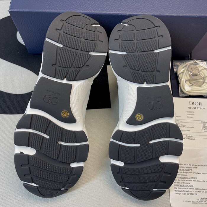 DR B22 TRAINER SNEAKER