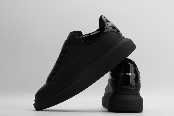 ALEXANDER MCQUEEN SOLE SNEAKERS