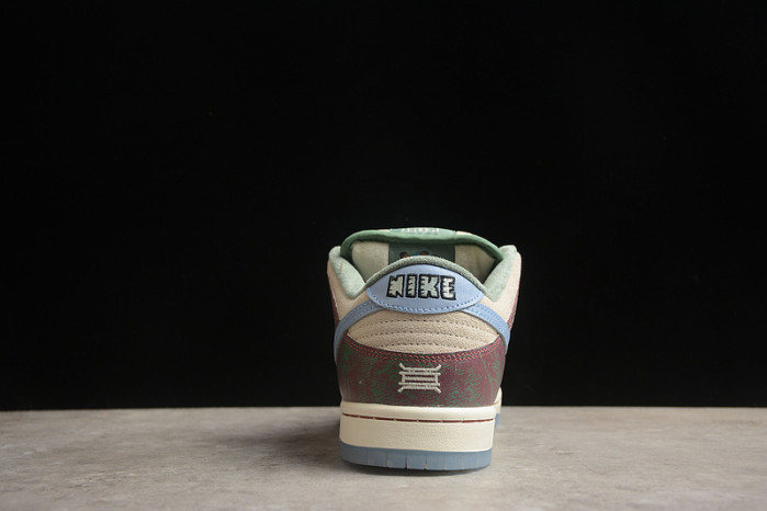 Crenshaw Skate Club x Nike SB Dunk Low FN4193-100