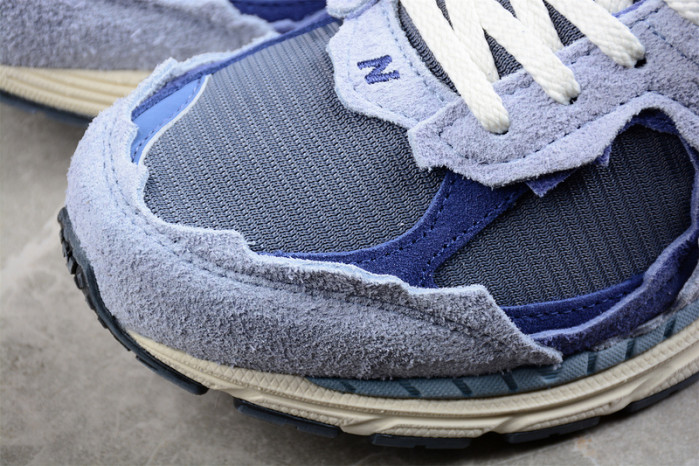 New Balance 2002R Protection Pack Light Arctic Grey Purple M2002RDI